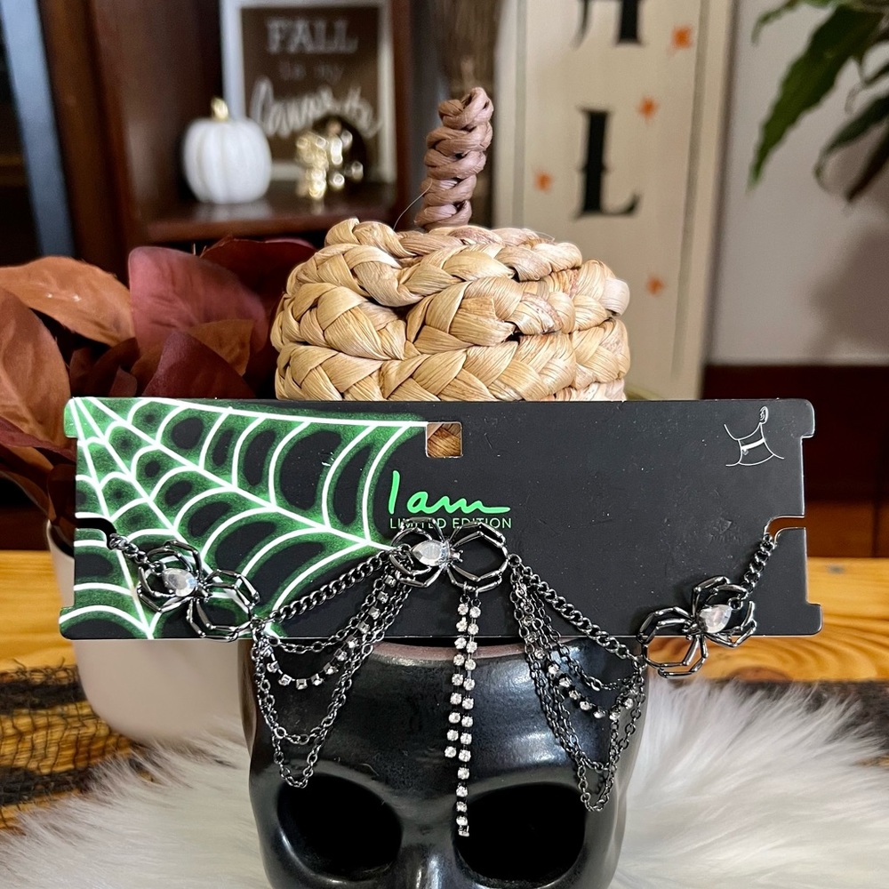 I AM Halloween Choker Necklace with Spiders